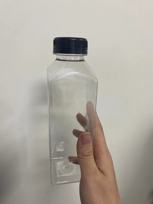 прозрачные бутылки сока ЛЮБИМЦА 250ml придают квадратную форму пластиковой выпивая бутылке ориентированной на заказчика