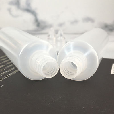 Флаконы-капельницы с гладкой поверхностью и прочными крышками-капельницами, идеально подходящие для косметики, фармацевтики и лабораторий