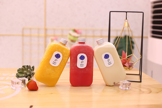 Прозрачные пластиковые бутылки для напитков с винтом на крышке