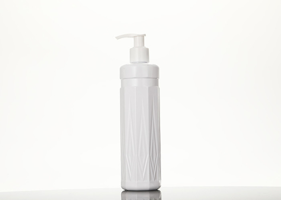 Изготовленная на заказ пластиковая бутылка насоса ЛЮБИМЦА 300ml для косметического шампуня